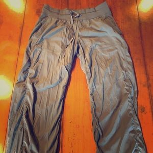 Lululemon Dance Studio Pants - unlined Size 10
